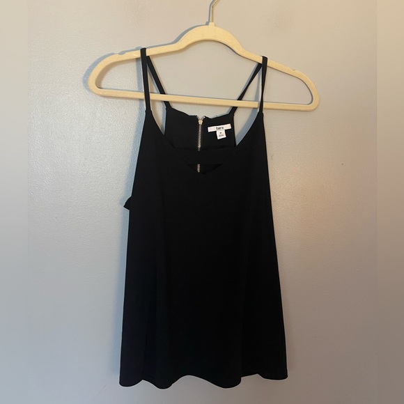 Bar III black zipper back flowy tank top M - Picture 1 of 5